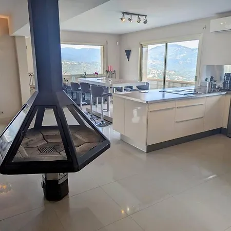 De Avec Piscine *